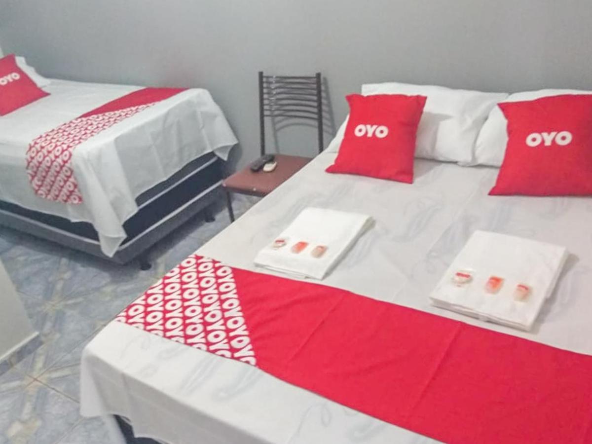 Oyo Esplanada, Hotel